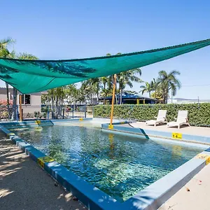 *** Holiday park Coral Coast Tourist Park Australia