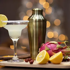 https://metro-hotel-tirana.hotels-in-tirana.com